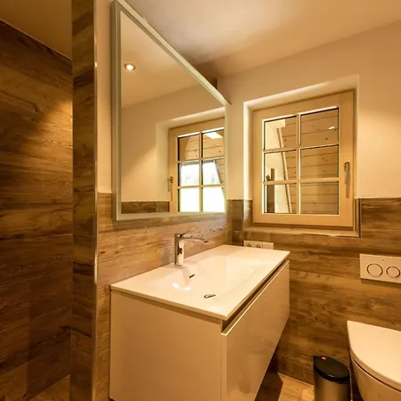 Holzhof Apartment